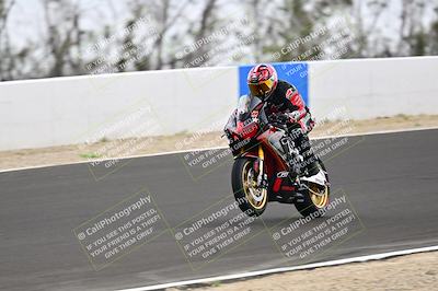 media/Apr-18-2025-TrackDaz (Fri) [[45f5874c44]]/A Group/Session 3 (Turn 6 - Outside)/